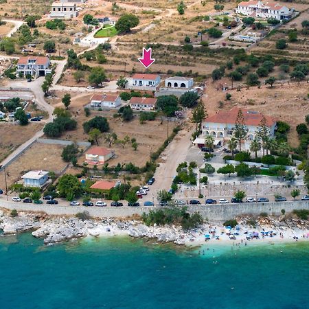Maritina'S Apartments Amazing Sea View Agia Efimia Luaran gambar