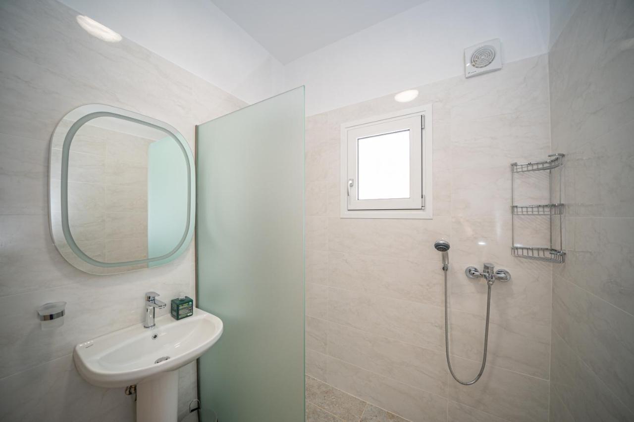 Maritina'S Apartments Amazing Sea View Agia Efimia Luaran gambar